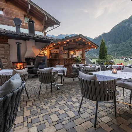 Stacklerhof Hotel 4*