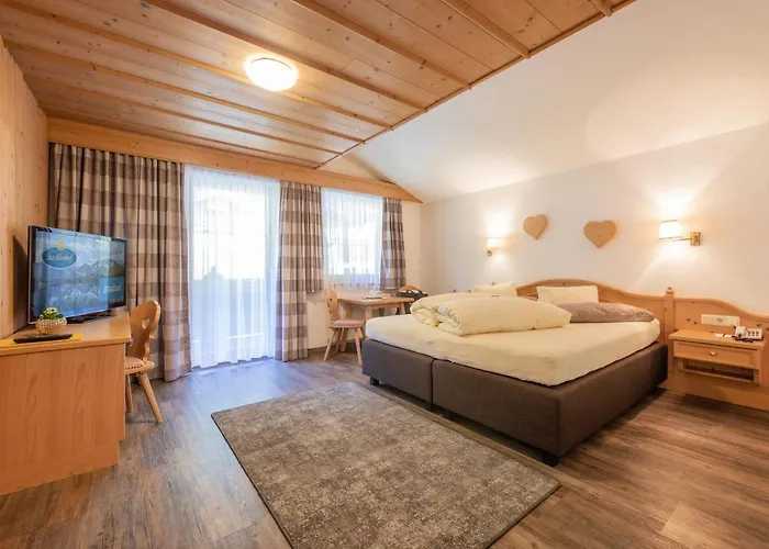 فندق Stacklerhof 4*